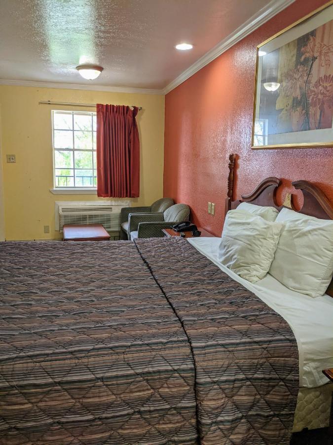 Lake Houmas Inn Εξωτερικό φωτογραφία